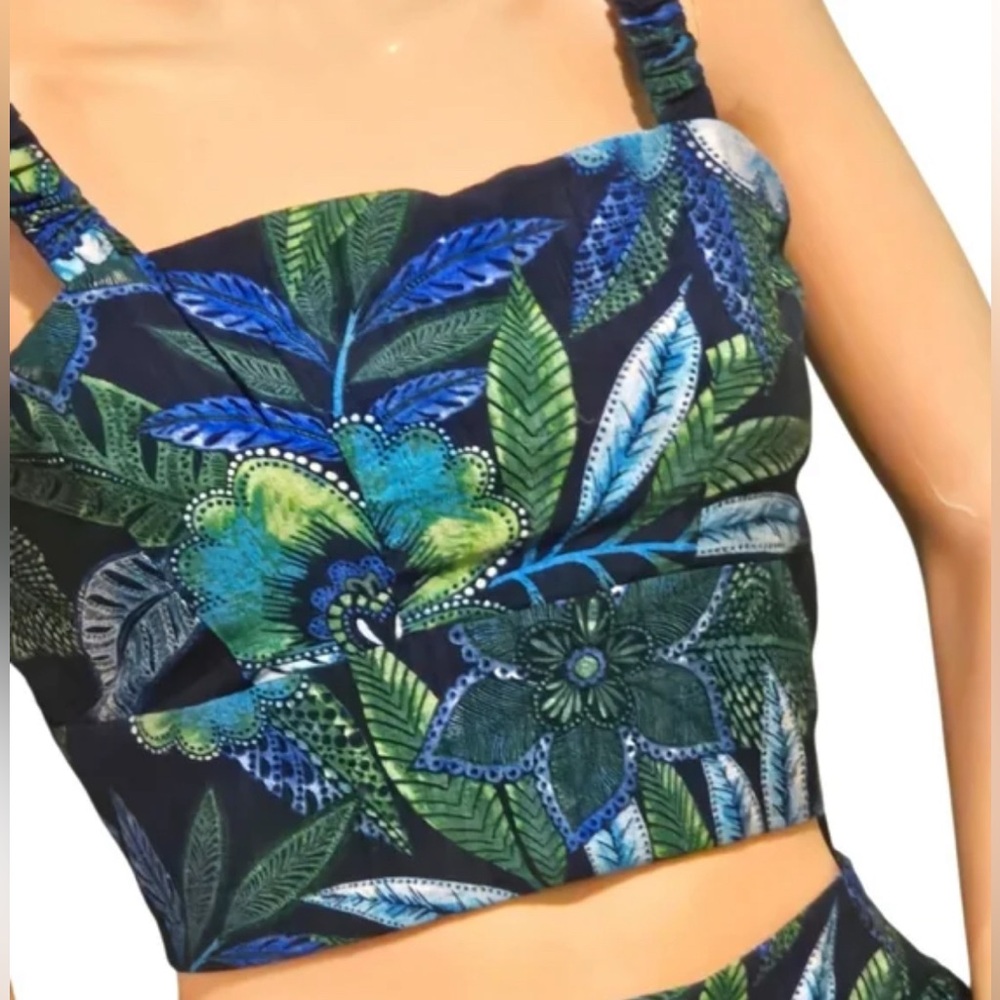 NWOT Rachel Zoe Tropical Floral Crop Top